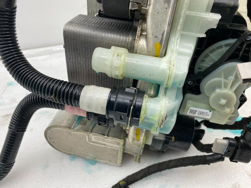 152300700F ⭕20-23 Tesla Model 3 Supermanifold Refrigerant Chiller w/ Reservoir 1549902-00-C