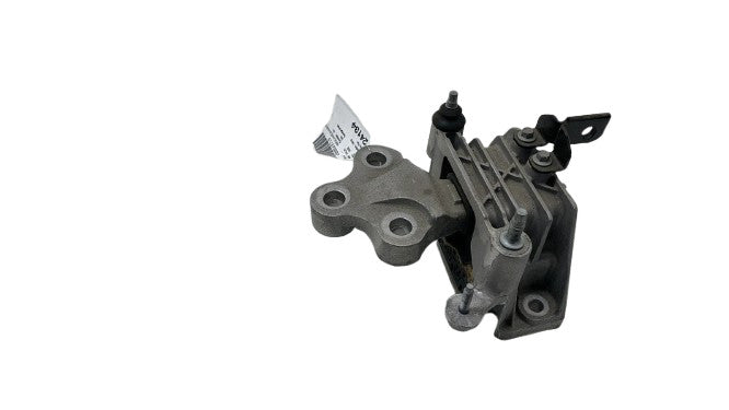 ⭕ 2017-2024 Chrysler Pacifica Automatic Transmission Mount Assembly 68