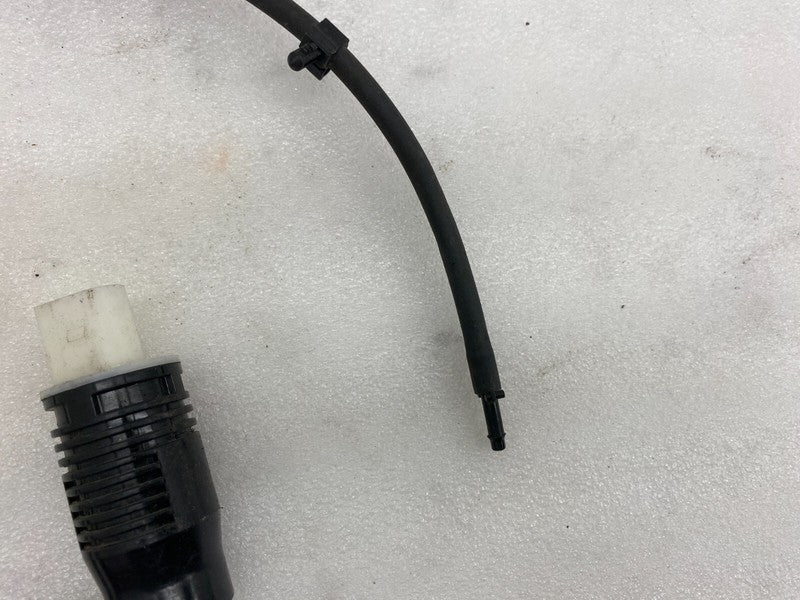 ⭕ 2020-2024 Tesla Model Y MY Front Windshield Glass Washer Motor Pump 