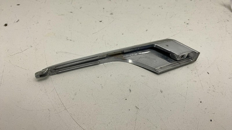 104961200E ⭕16-20 Model X Front Right Fog Light Eyelet Chrome Trim 1049612-00-E/1049610-00-