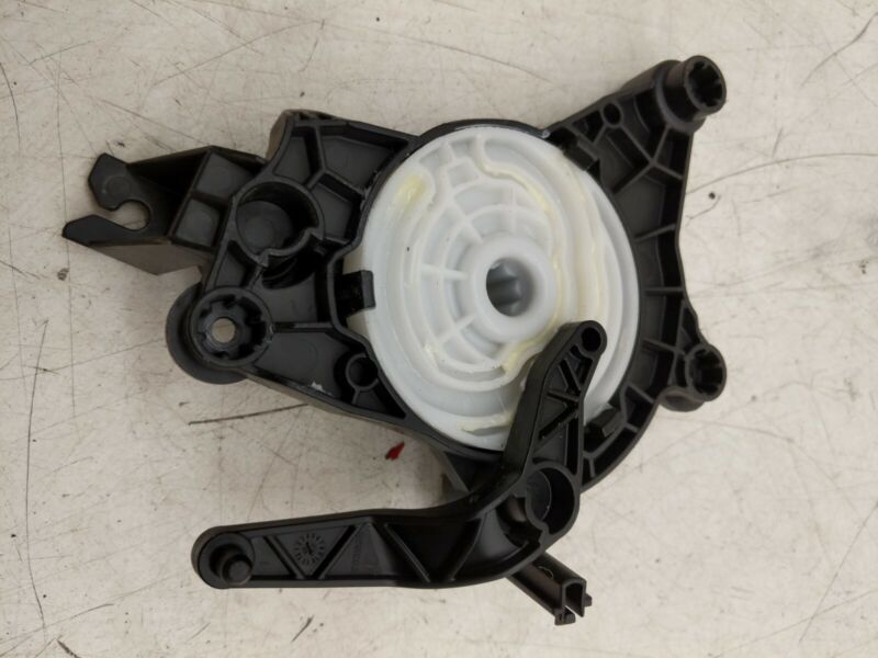T83182B ⭕ 2017-2020 Tesla Model 3 M3 A/C Conditioner Heater Flap Mechanism Adjuster OEM