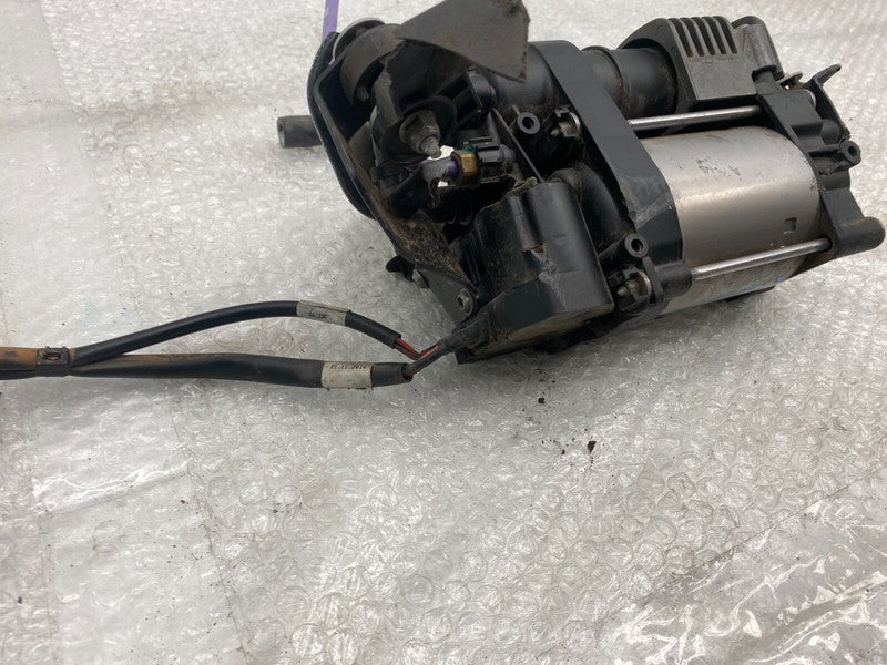 15.1550-0070.3 ⭕ 2012 2013 2014 2015 Tesla Model S Air Suspension Compressor Supply Unit Assy