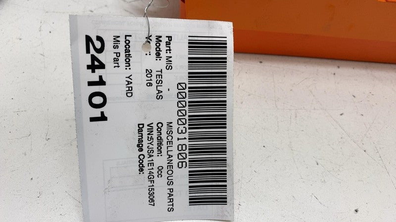 104512700C ⭕12-20 Model S X PCBA High Voltage Battery Rapidmate Ancillary Unit 1067266-00-A