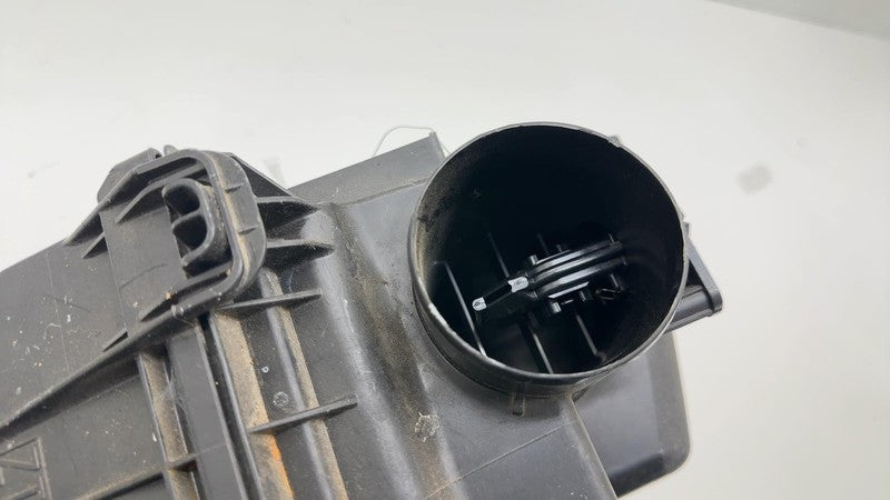 1781237040 ⭕ 2018-2022 Toyota C-HR 2.0L Air Cleaner Intake Filter Housing Box 17812-37040