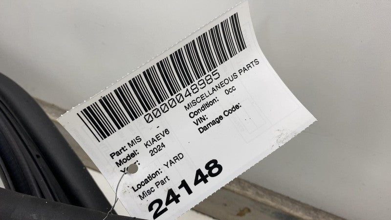 2022-2024 Kia EV6 Front & Rear Left  & Right  Door Body Weatherstrip R