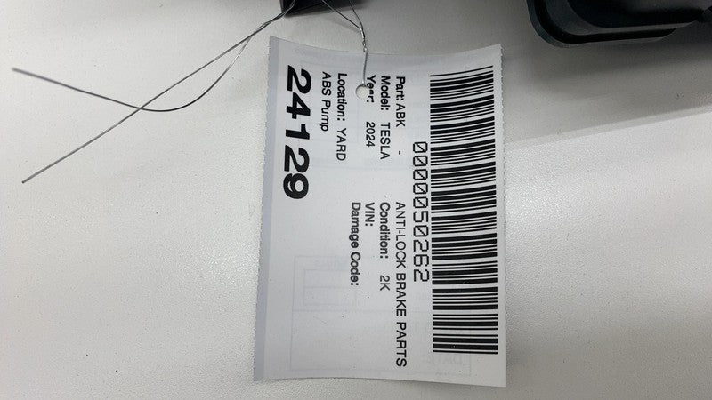 125074110 B 2024 2025 Tesla Cybertruck Anti Lock Brake ABS Pump Module Unit OEM 1250741-10-B