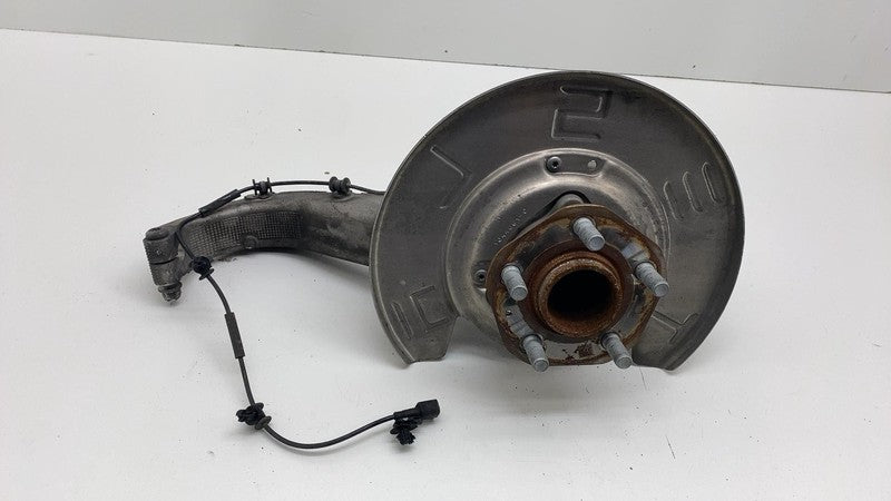 1044661C 17-23 Tesla Model 3 Front Right RWD Spindle Knuckle w/ Wheel Hub & Dust Shield R