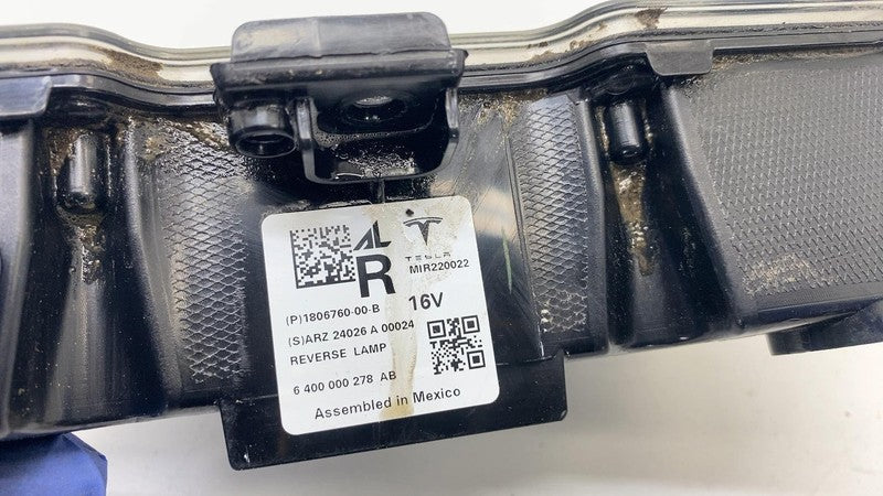 ⭕ 2024 Tesla Cybertruck Rear Passenger Reverse LED Light Lamp Right 18