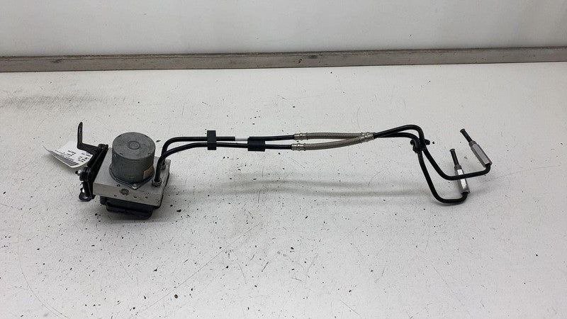 PT00045073H 2022 2023 2024 Rivian R1T R1S ABS Anti-Lock Brake Pump Module w/ Lines & Bracket