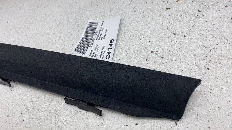 105155606C ⭕ 2016-2023 Tesla Model X Right Side Falcon Door Mid Gap Hider RH 1051556-06-C