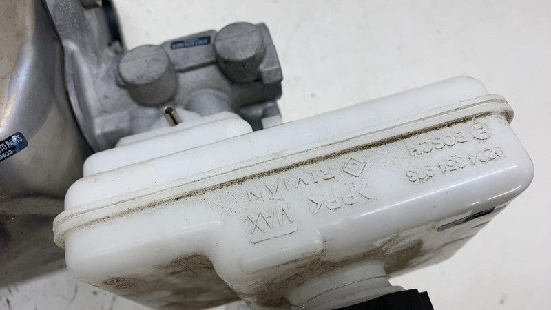 2022-2024 Rivian R1T R1S Brake Booster Master Cylinder Assembly OEM PT