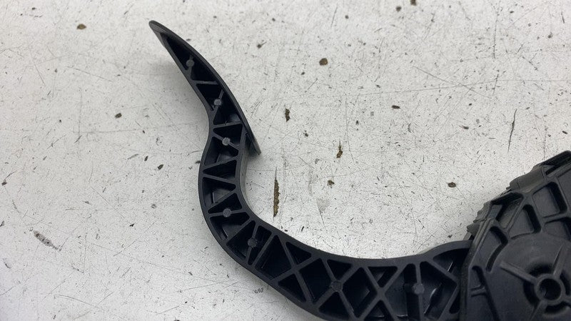 ⭕ 2017-2023 Tesla Model 3 Front Accelerator Foot Pedal Throttle Sensor