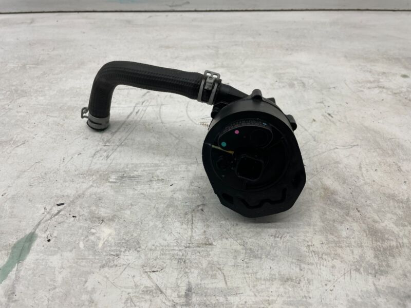 1035348-00-F 2016-2020 Tesla Model S X Front Cooling System Coolant Pump Assy 1035348-00-F