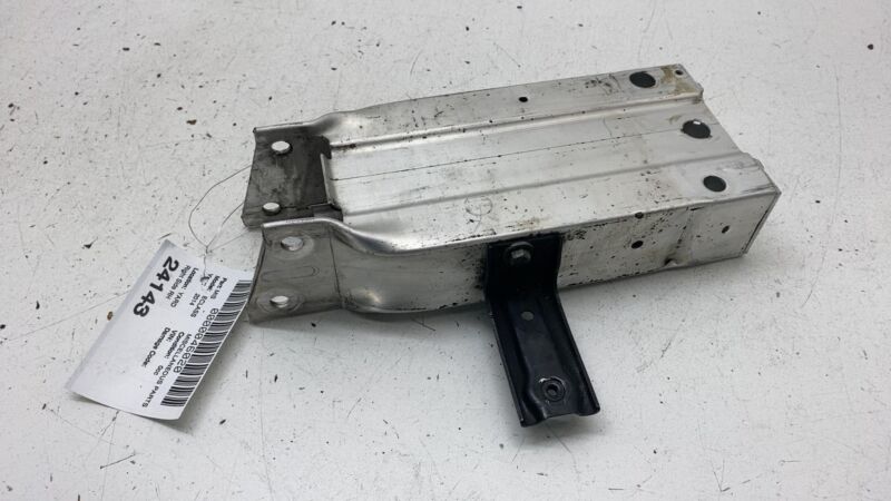 A 212 620 08 95 10-16 Mercedes E350 E-Class Front Right Bumper Reinforcement Bracket A2126200895