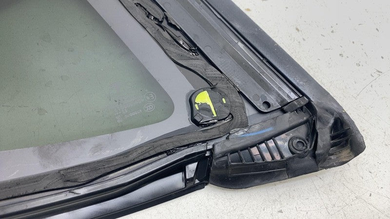 ⭕ 20-24 Tesla Model Y Rear Driver Side Quarter Qtr Window Glass Left 1