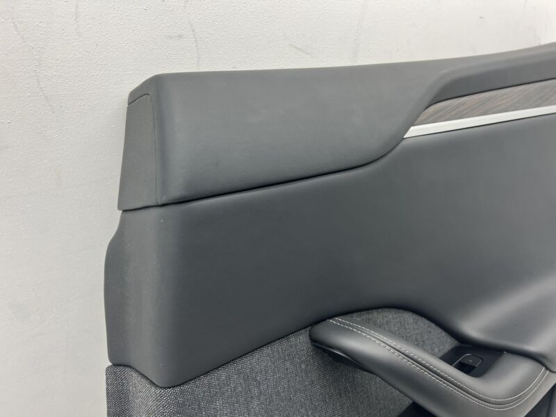 2021-2023 Tesla Model S Rear Passenger Side Panel Door Trim Card Right Assembly