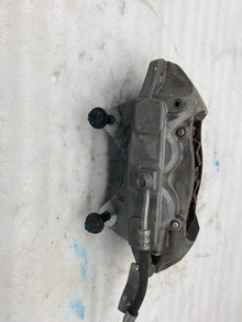 ⭕ 17-23 Tesla Model 3 Front Brake Caliper w/ Brake Hose Line Left 1044621-00-D
