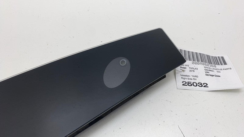 ⭕2017-2023 Tesla Model 3 Right B-Pillar Applique Glass Trim Molding 11