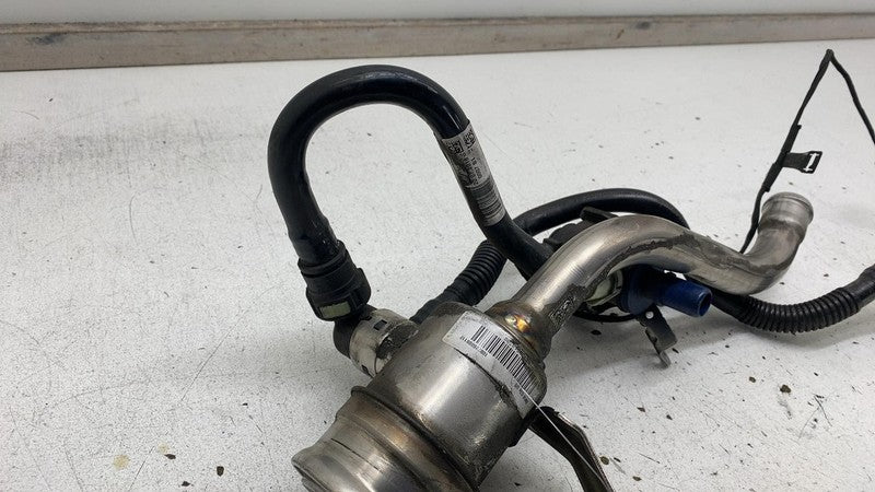 2018 2019 2020 BMW 530e xDrive Fuel Gas Filler Pipe Neck Hose Tube 2.0L Assembly