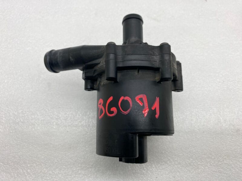 2016-2020 Tesla Model S X Cooling System Auxiliary Water Coolant Pump FWD Assy
