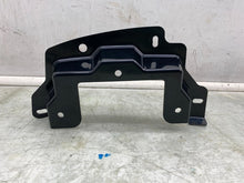 ⭕12-20 Model S Parking Brake Module Power Liftgate Mounting Bracket 1008901-00-B