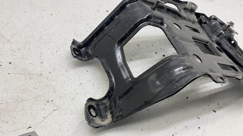 2013 2014 2015 2016 2017 2018 Ford C-Max Hybrid Battery Support Mounti