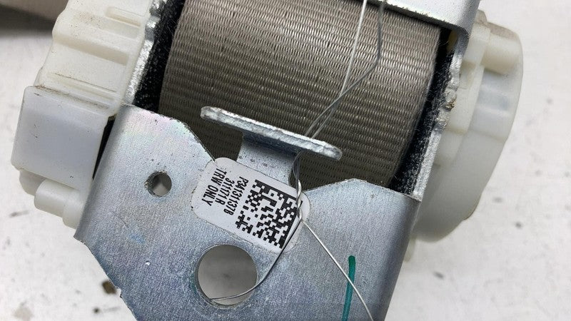 2013 2014 2015 2016 2017 2018 Ford C-Max Rear Driver Seat Belt Retractor Left LH