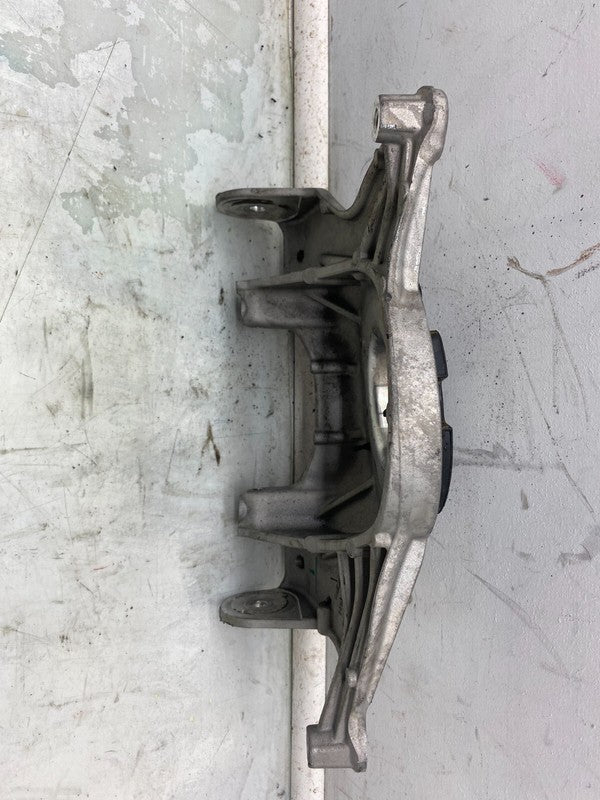 104437600D ⭕ 2017-2023 Tesla Model 3 Y Front Right Upper Strut Mount Bracket 1044376-00-D