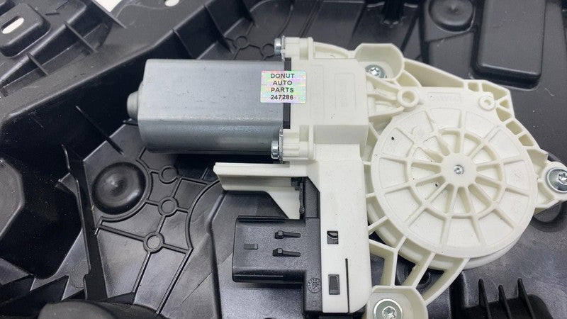 ⭕20-24 Model Y Front Right Door Window Regulator & Motor w/ Carrier 14