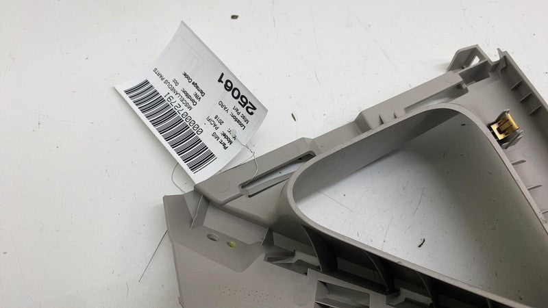 ⭕ 2017-2023 Chrysler Pacifica Front Right A-Pillar Corner Cover Trim 5