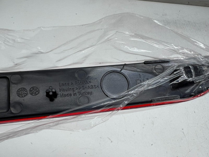 149581800C ⭕ 20-24 Model Y Rear Right Bumper Tail Light Reflector Reflex Lamp 1495818-00-C