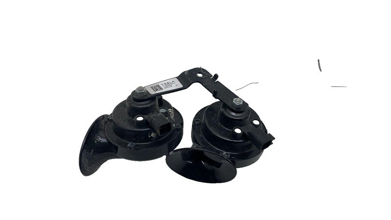 1486943-00-A ⭕ 2017-2023 Tesla Model 3 M3 High + Low Pitch Tone Horn w/ Bracket 1486943-00-A