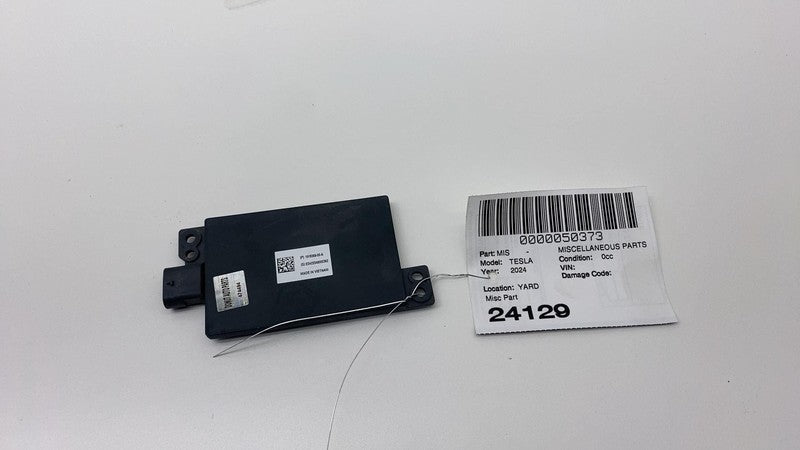 191836800A 2024 2025 Tesla Model 3 Cybertruck Bluetooth Low Energy End Point Liner Module
