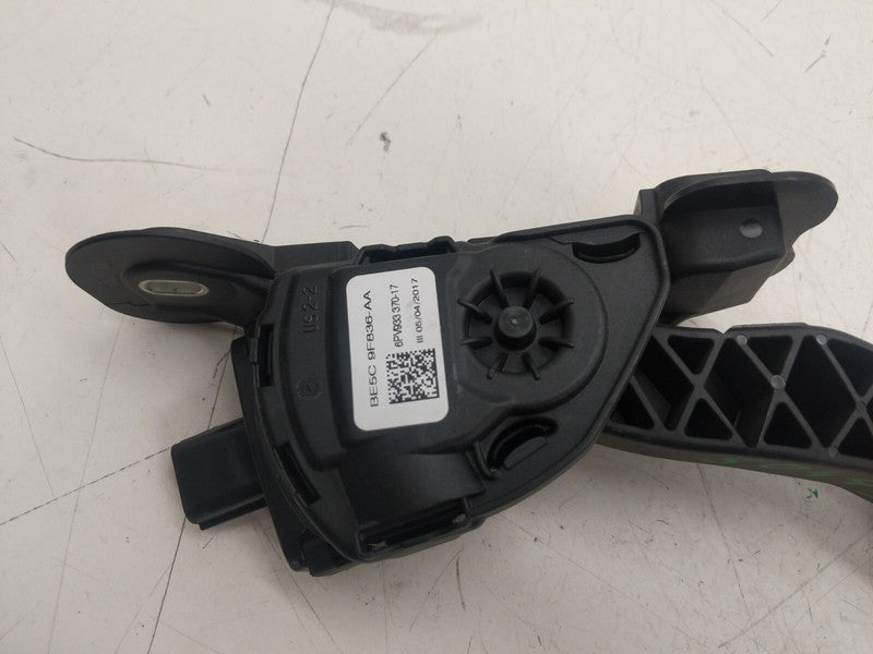 ⭕ 2012-2020 Tesla Model S Accelerator Throttle Pedal Assembly OEM BE5C