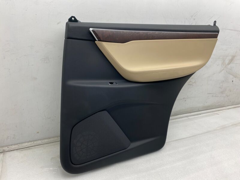 1036642-00-B ⭕ 2016-2020 Tesla Model X Rear Right Carrier Door Panel Trim Pad w/ Card Molding