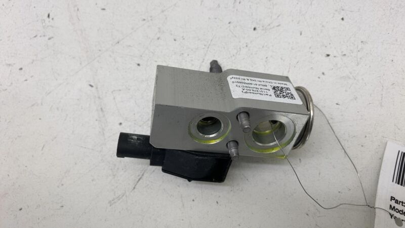 110187800A 17-23 Model 3 Air Conditioner AC HVAC Heater Core Valve Tube Sensor 1101878-00-A