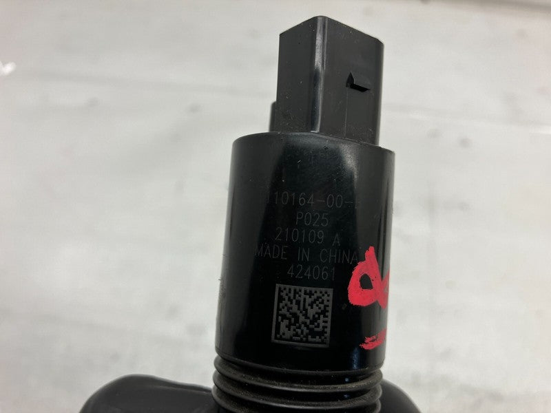 1110164 00 B ⭕2017-2023 Tesla Model 3 Y Front Windshield Wiper Washer Pump Motor 1110164-00-B