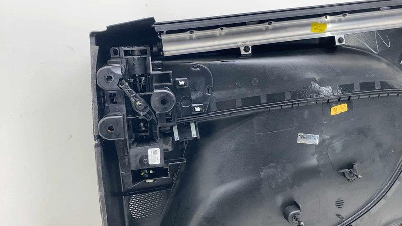 ⭕2017-2025 Chrysler Pacifica Rear Driver Side Sliding Door Panel Trim Cover Left