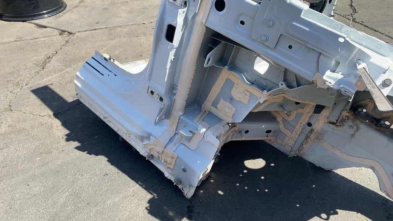 ⭕ 22-24 Mercedes EQS 450+ V297 Front Right Fender Rail Frame Horn Apro