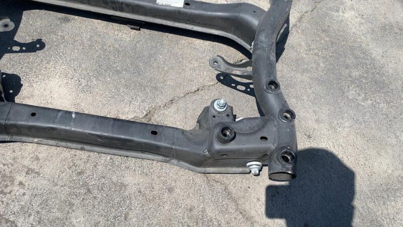 ⭕ 2015-2022 Mercedes-Benz C-Class Subframe Crossmember Front Engine Cradle RWD