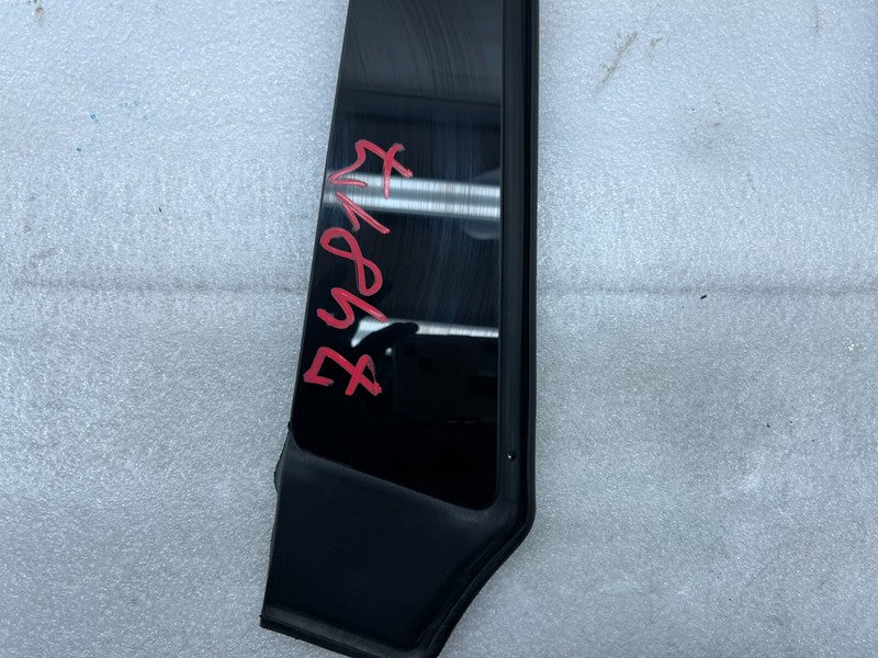 103236400C ⭕16-20 Model X Passenger Side B-Pillar Applique Glass Right w/ Seal 1032364-00-C