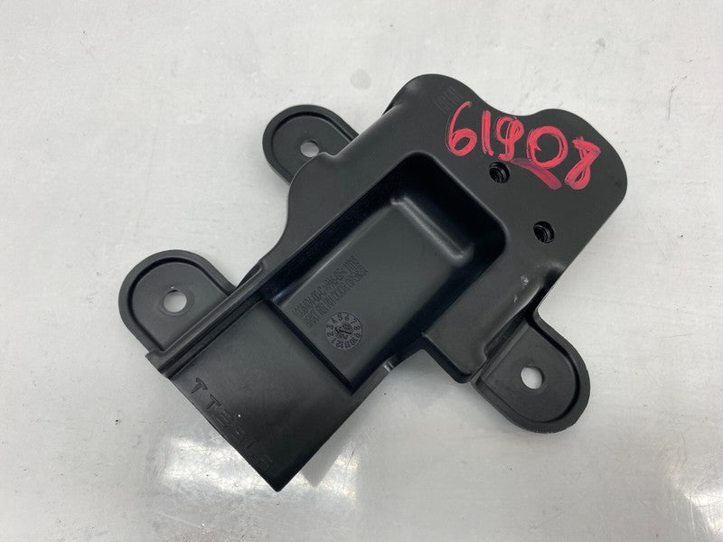 1008404 00 C ⭕ 12-20 Model S Rear Passenger Side Door Opener Mount Bracket Right 1008404-00-C