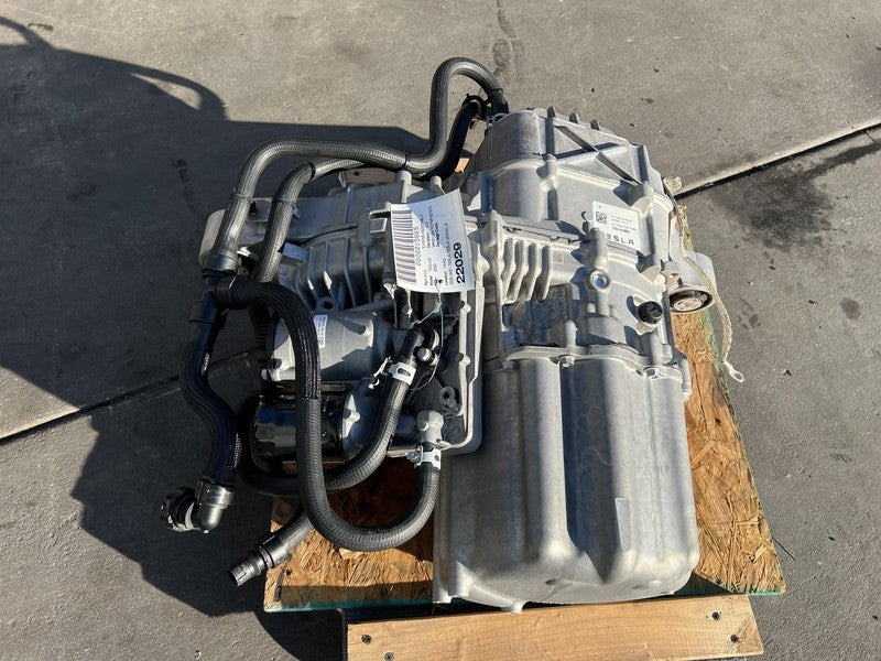 ⭕ 2020 2021 Tesla Tesla Model S X Rear Drive Unit Electric Motor 10370