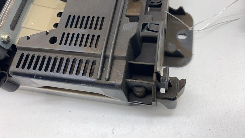 A 253 901 23 00 16-19 Mercedes-Benz GLE350 Power Inverter & Emergency Communication Module Assy