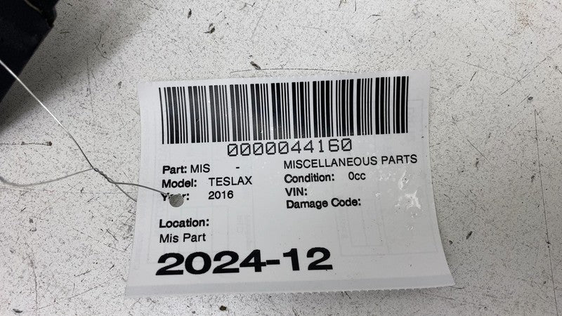 ⭕2016-2020 Tesla Model X Rear Right C-Pillar Lower Trim Cover Panel 10