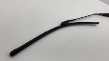 ⭕ 2019-2025 Porsche Cayenne Front Right Windshield Wiper Arm & Blade 9Y1955408