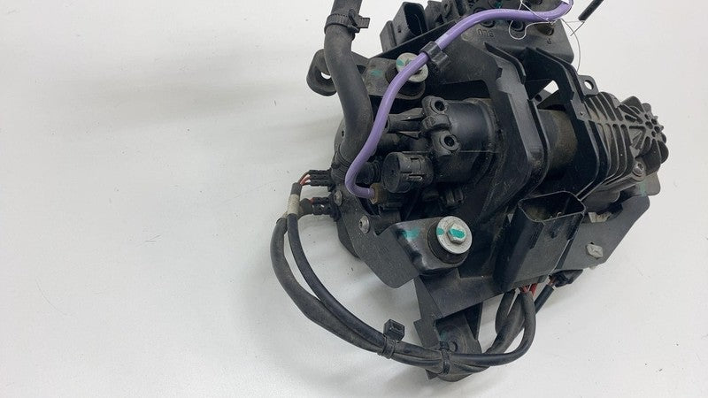 6006403 2012 2013 2014 2015 Tesla Model S MS Air Suspension Compressor Pump w/ Bracket