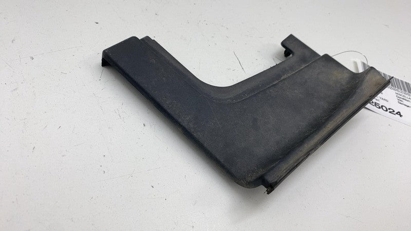 ⭕ 2022-2024 Rivian R1T Rear Left Side Bed Corner Trim Molding Cover PT