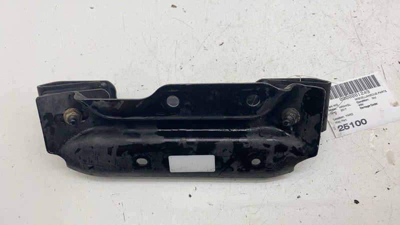 ⭕2012-2018 Jeep Wrangler Automatic Transmission Mount Insulator Bracket Assembly