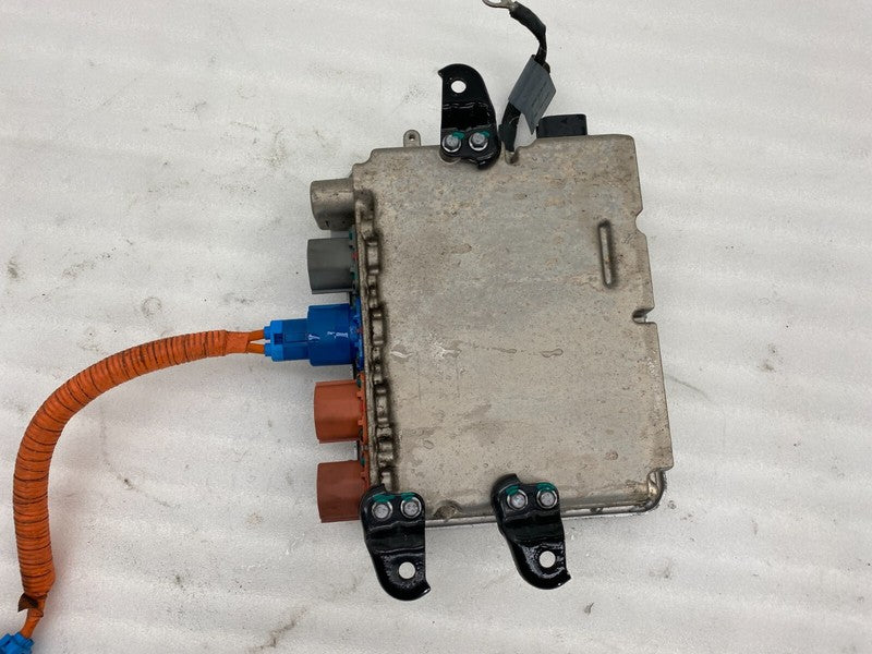 102884300B ⭕ 12-15 Tesla Model S Front High Voltage Junction Box Distribution 1028843-00-B
